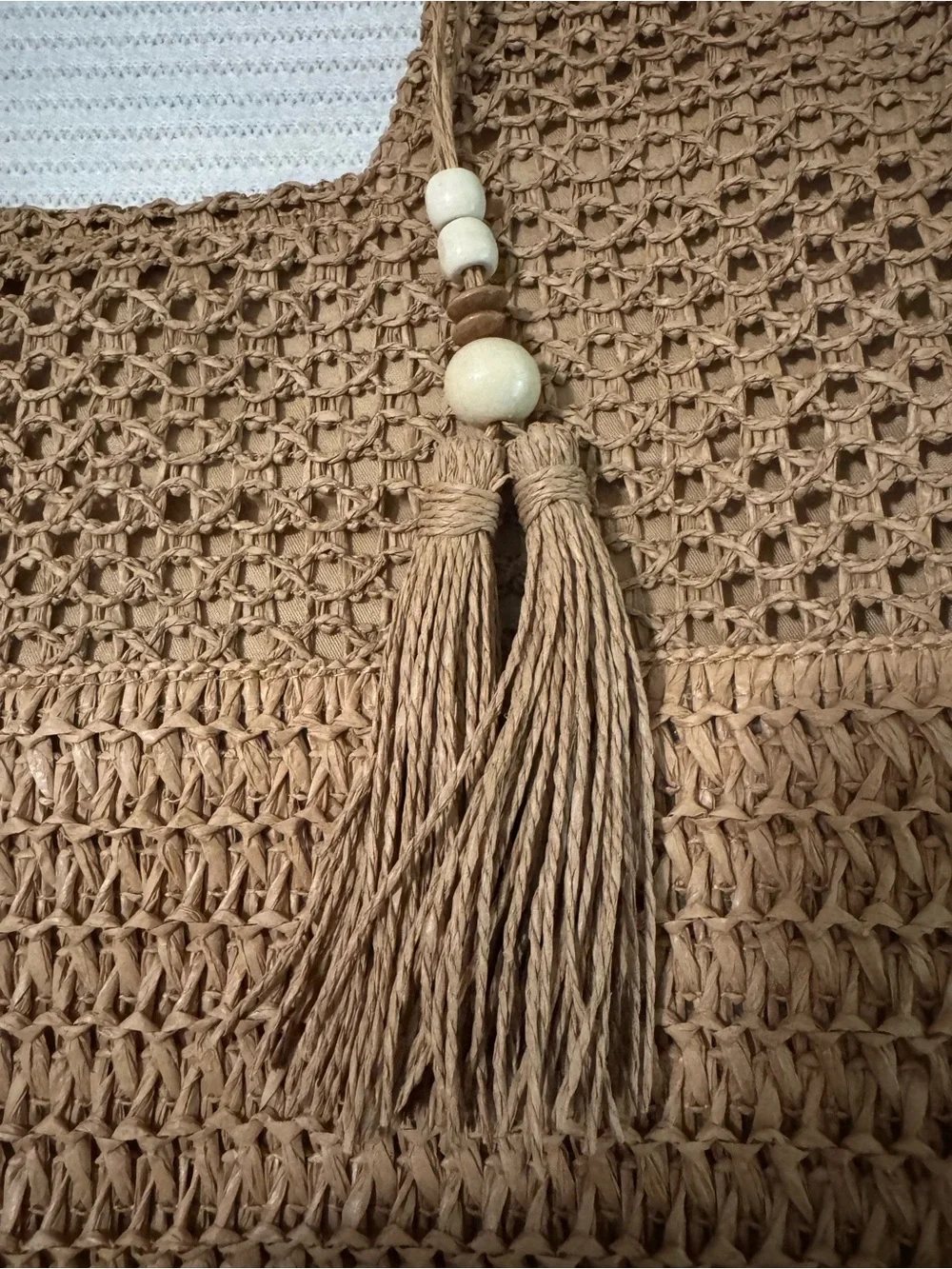 Artisanal Brazil Moriche Palm Straw Tote Bag Wooden Bead Tassel Boho Beach NWOT